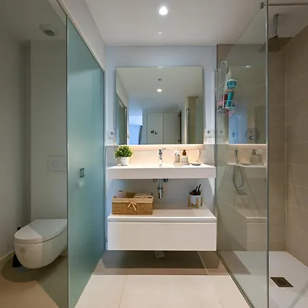Modern With Terrace In Higueron Fuengirola