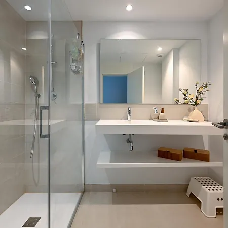Apartment Modern With Terrace In Higueron *